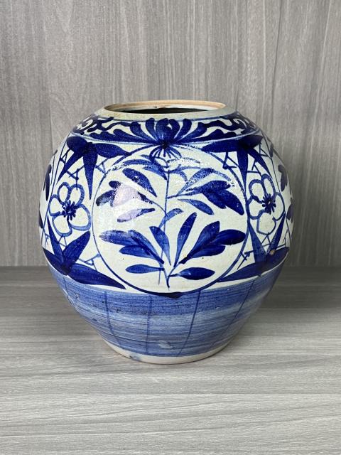 古玩陶瓷清道光 青花花卉紋西瓜罐拍賣,當(dāng)前價(jià)格360元