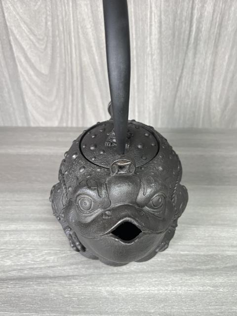 古玩雜項日本老鐵壺拍賣，當前價格500元