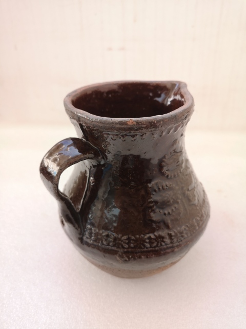 古玩陶瓷褐釉印花公道杯拍賣,當前價格780元