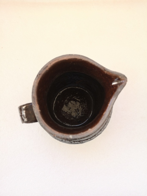 古玩陶瓷褐釉印花公道杯拍賣,當前價格780元