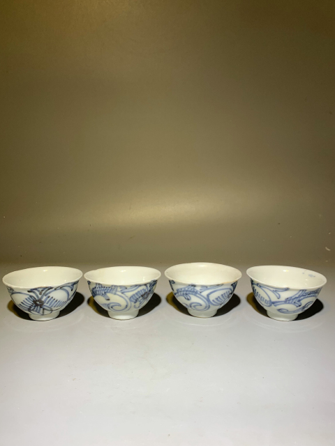 古玩陶瓷青花纏枝花卉紋杯一組拍賣,當前價格888元