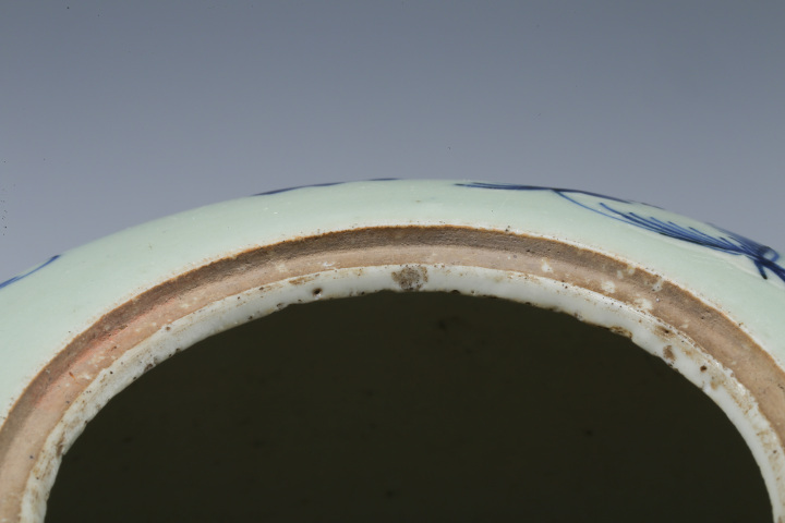 古玩陶瓷清晚·豆青釉青花牡丹紋西瓜罐拍賣，當前價格1242元