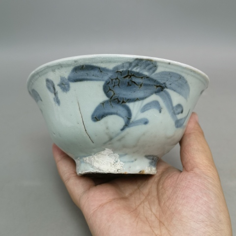 古玩陶瓷明末清初花卉紋青花碗拍賣，當前價格158元