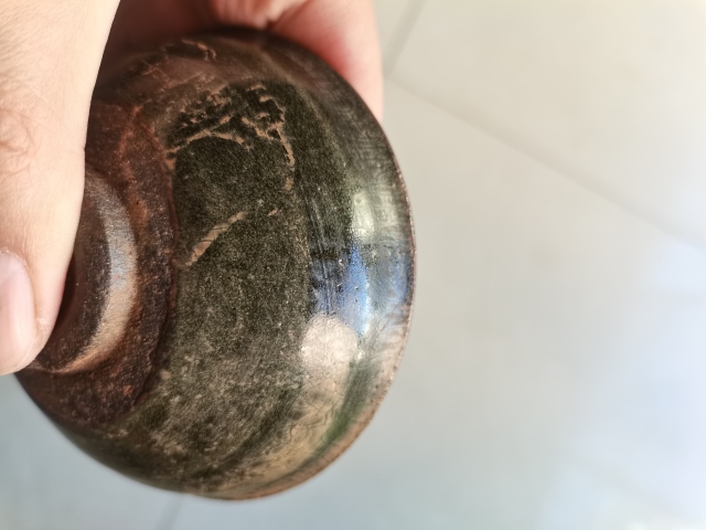 古玩陶瓷南宋青綠釉束口盞拍賣，當(dāng)前價(jià)格20000元