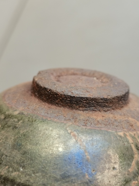 古玩陶瓷南宋青綠釉束口盞拍賣，當(dāng)前價(jià)格20000元