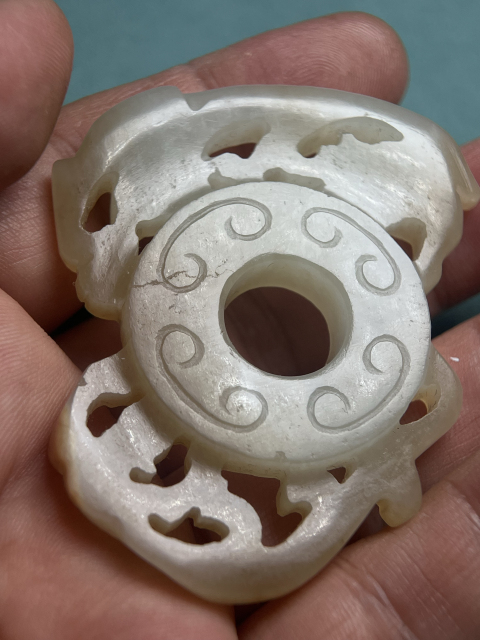 古玩玉器明代龍紋出闊璧拍賣,當前價格22800元