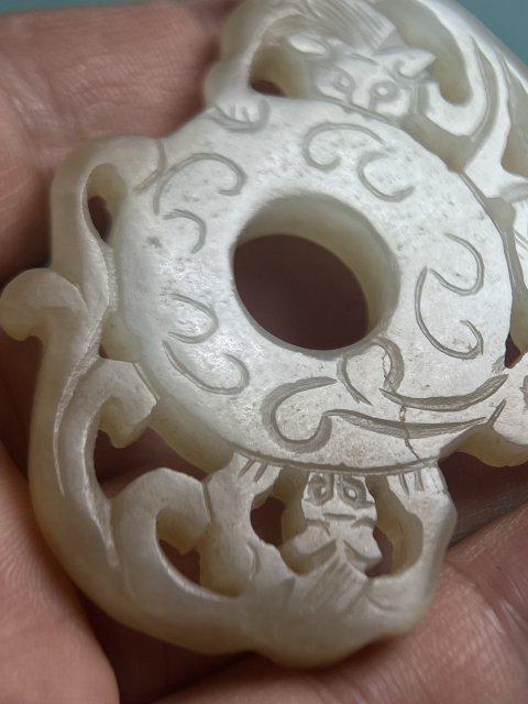古玩玉器明代龍紋出闊璧拍賣,當前價格22800元