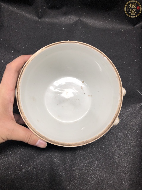 古玩陶瓷清代粉彩蝴蝶海燕紋瓜楞(卷缸)罐拍賣,當前價格1080元