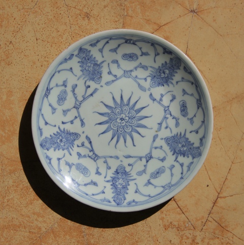 古玩陶瓷清中期?青花纏枝花卉紋大盤（大尺寸）拍賣，當前價格618元