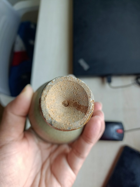 古玩陶瓷元末明初·龍泉青瓷高足杯拍賣(mài)，當(dāng)前價(jià)格2300元