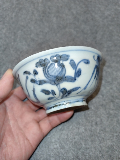 古玩陶瓷明晚期-鳳凰牡丹紋青花小碗拍賣,當(dāng)前價格2200元