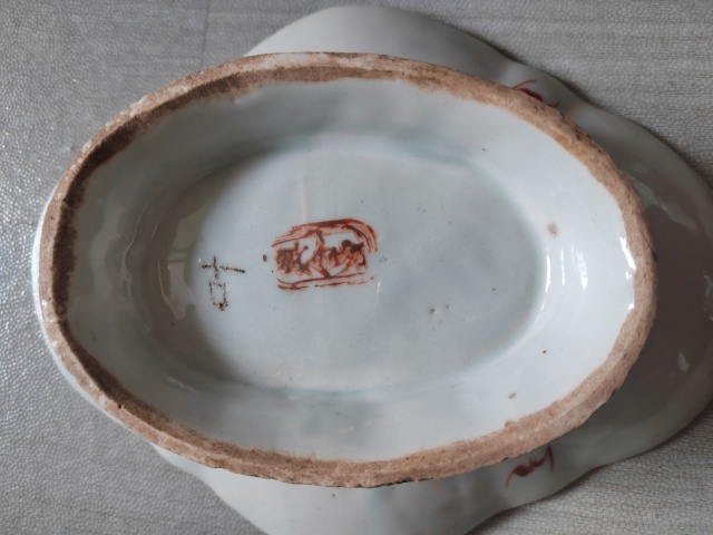 古玩陶瓷粉彩仕女花卉紋貢盤拍賣，當前價格800元