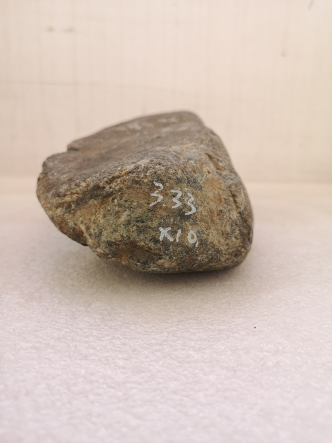 古玩玉器天然翡翠賭石料拍賣，當前價格850元