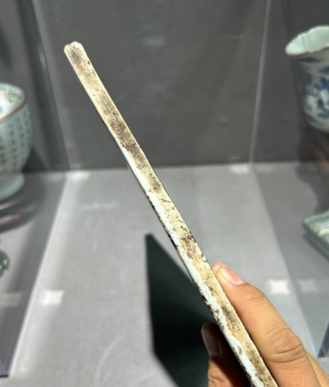 古玩陶瓷晚明清早青花描金纏枝花卉紋瓷板拍賣,當前價格4600元