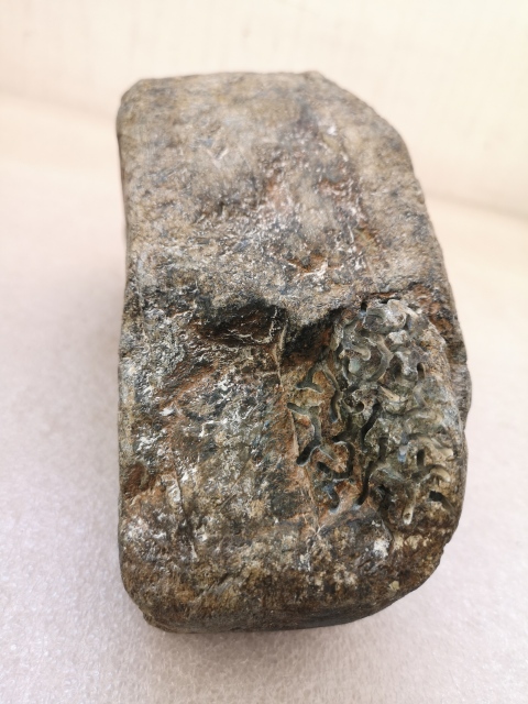 古玩玉器天然翡翠賭石原料拍賣，當前價格850元