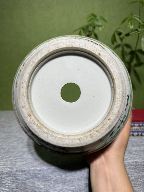 古玩陶瓷清代同治粉彩花卉紋花盆拍賣,當前價格8800元