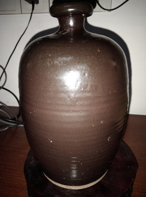 古玩陶瓷黑釉梅瓶拍賣，當(dāng)前價(jià)格4600元