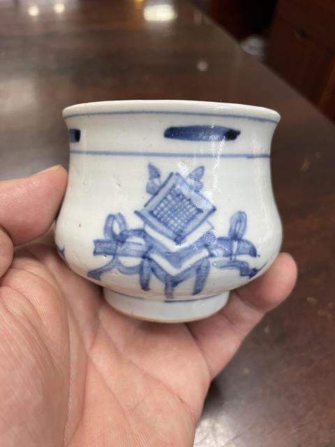 古玩陶瓷博古圖青花圈足缽式香爐拍賣,當前價格2888元