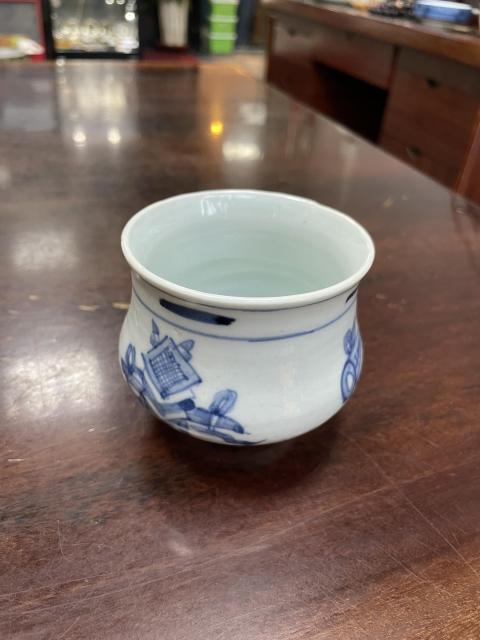 古玩陶瓷博古圖青花圈足缽式香爐拍賣,當前價格2888元