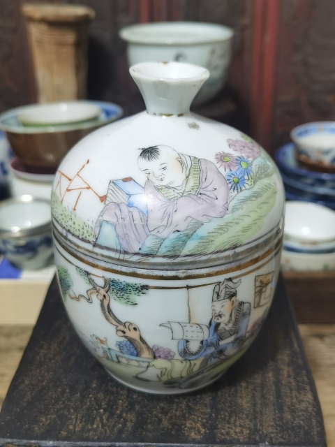 古玩陶瓷民國粉彩羲之愛鵝紋蓋缸拍賣，當前價格680元