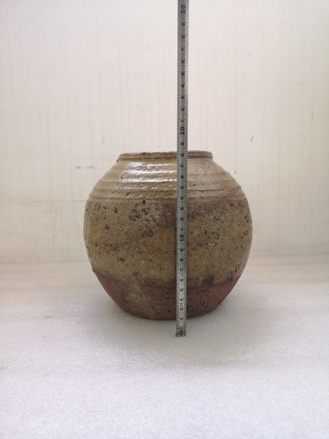 古玩陶瓷褐釉罐拍賣，當前價格580元