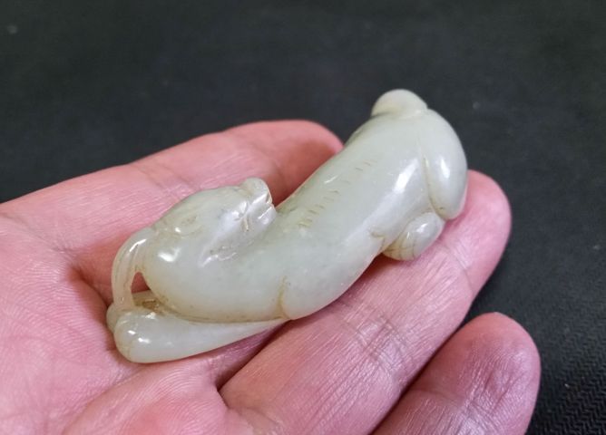 古玩玉器和田玉雕“瑞獸”把件拍賣,當(dāng)前價(jià)格550元