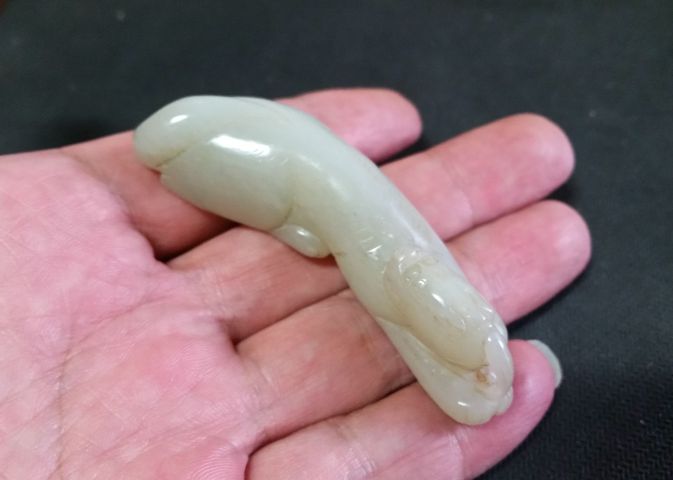 古玩玉器和田玉雕“瑞獸”把件拍賣,當(dāng)前價(jià)格550元