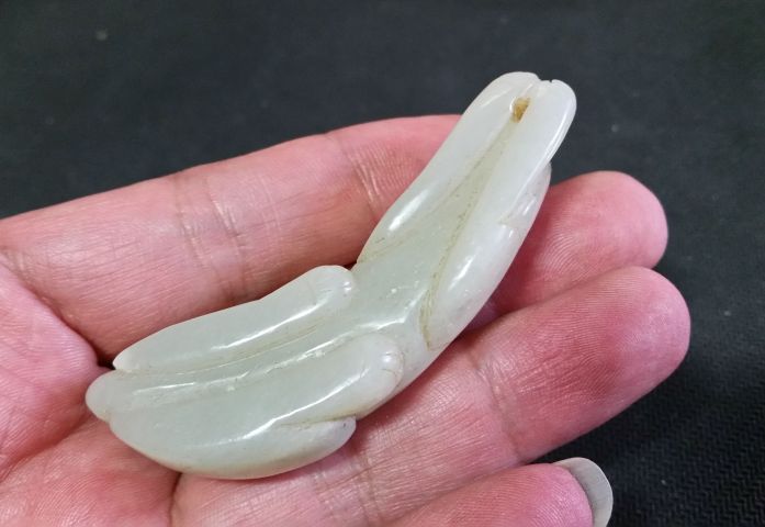 古玩玉器和田玉雕“瑞獸”把件拍賣,當(dāng)前價(jià)格550元