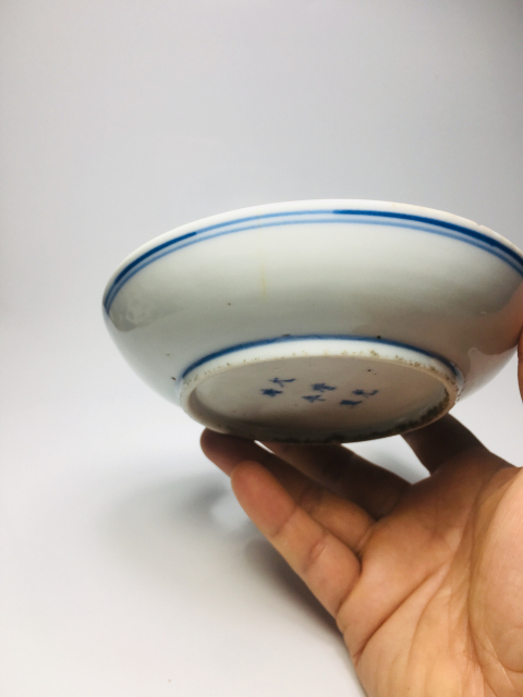 古玩陶瓷(精品官窯制式)青花加彩纏枝蓮花卉紋盤拍賣,當前價格2888元