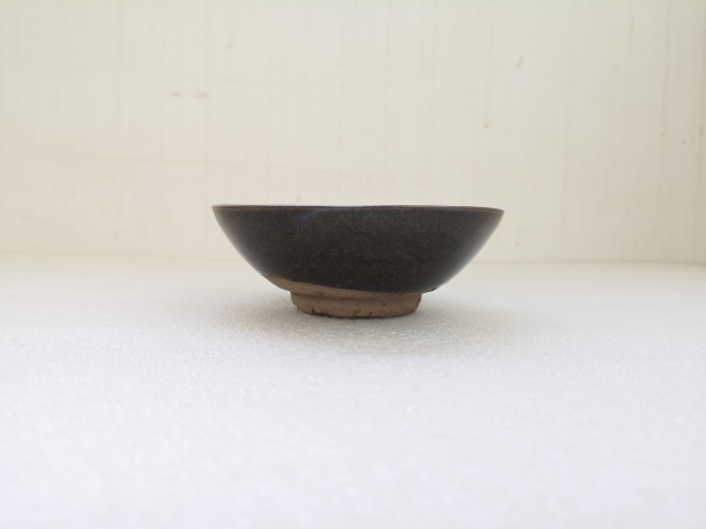 古玩陶瓷茶葉末釉澀圈圈足疊燒工藝碗拍賣,當前價格198元