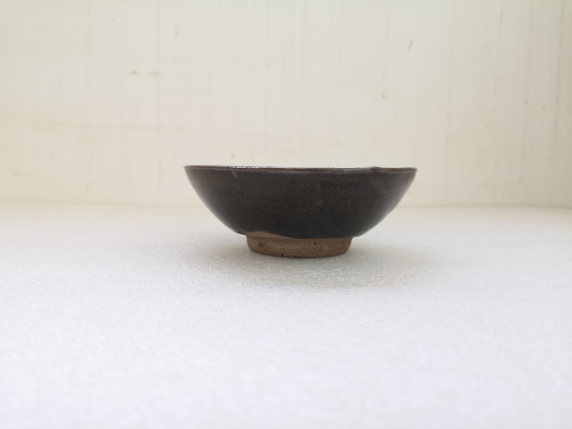 古玩陶瓷茶葉末釉澀圈圈足疊燒工藝碗拍賣,當前價格198元