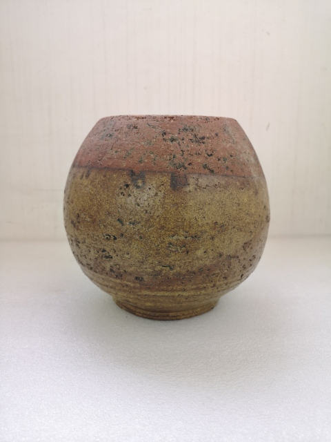 古玩陶瓷褐釉罐拍賣，當前價格580元