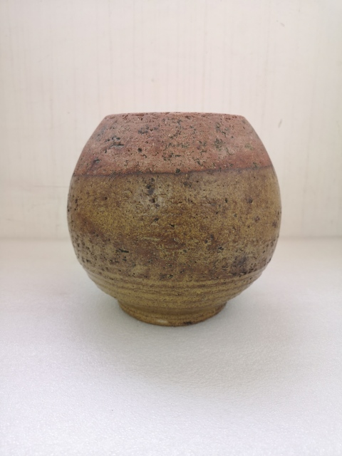 古玩陶瓷褐釉罐拍賣，當前價格580元