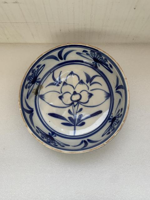 古玩陶瓷花卉紋青花深盤拍賣,當前價格988元
