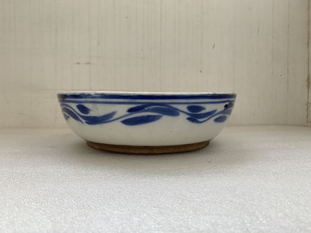古玩陶瓷花卉紋青花深盤拍賣,當前價格988元