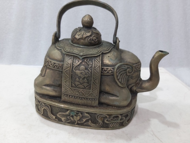 提梁壺拍賣，當(dāng)前價格680元
