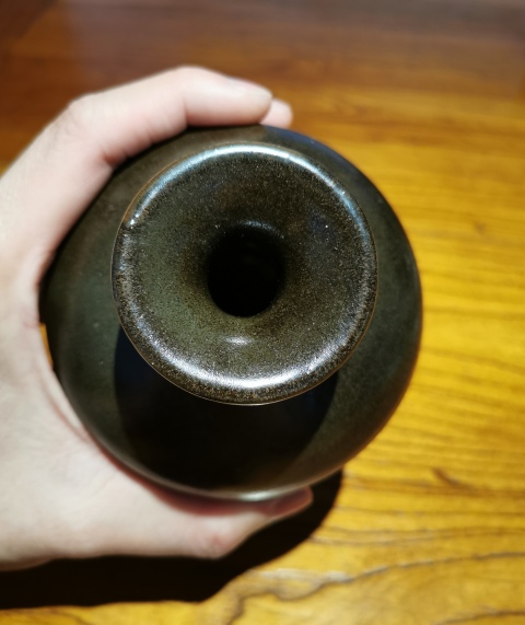 古玩陶瓷【瓶中皇后】茶葉末釉小撇口瓶拍賣,當(dāng)前價(jià)格399元