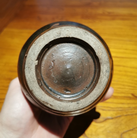 古玩陶瓷【瓶中皇后】茶葉末釉小撇口瓶拍賣,當(dāng)前價(jià)格399元