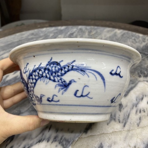 古玩陶瓷青花趕珠龍紋香爐拍賣,當前價格4600元