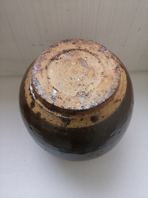 古玩陶瓷清早期褐釉四系罐拍賣,當前價格1100元