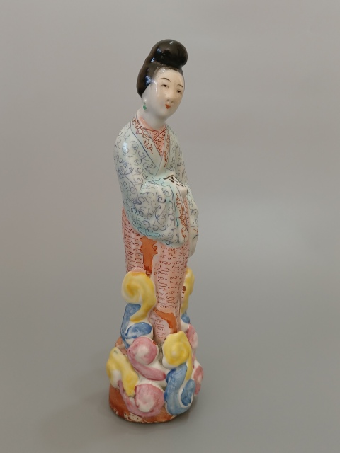 域鉴古玩】粉彩仕女瓷塑·黄祥记·全品保真拍卖价格/图片/值多少钱