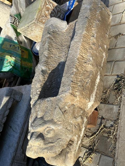 古玩雜項漢白玉“螭首散水”龍吐水拍賣,當前價格18500元