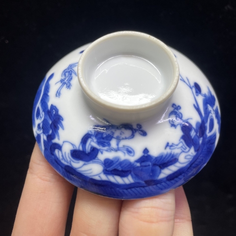 古玩陶瓷清道光青花人物蓋拍賣,當(dāng)前價(jià)格333元