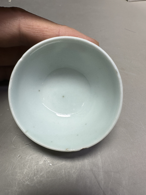 古玩陶瓷民國楓葉紋壓手杯拍賣,當前價格399元