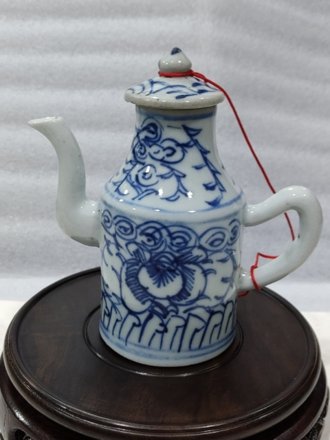 古玩陶瓷青花纏枝花紋壺拍賣,當前價格880元