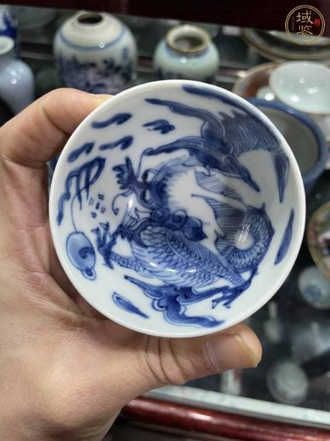 古玩陶瓷青花過墻龍紋杯碟拍賣,當前價格9000元
