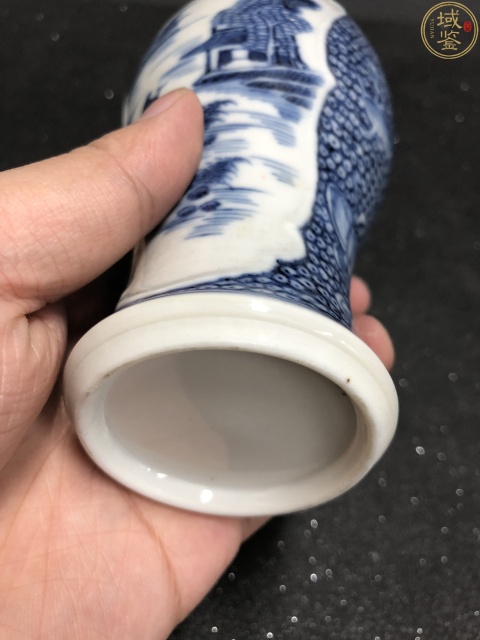 古玩陶瓷清乾隆(己保真)青花開窗山水樓閣人物故事紋雞腿瓶拍賣,當前價格1280元