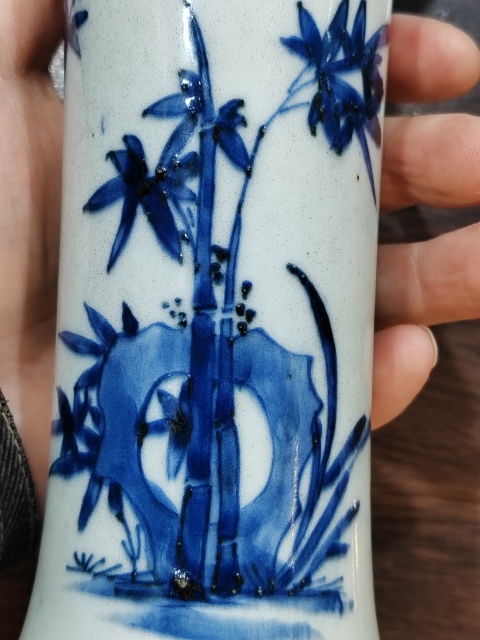 古玩陶瓷清順治青花竹石比翼紋花觚拍賣，當前價格12000元