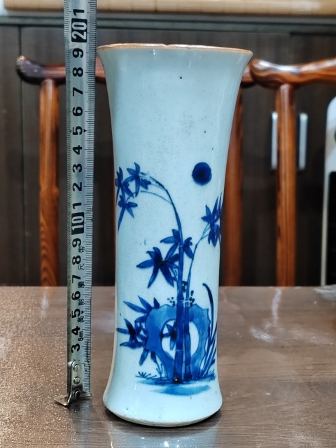 古玩陶瓷清順治青花竹石比翼紋花觚拍賣，當前價格12000元