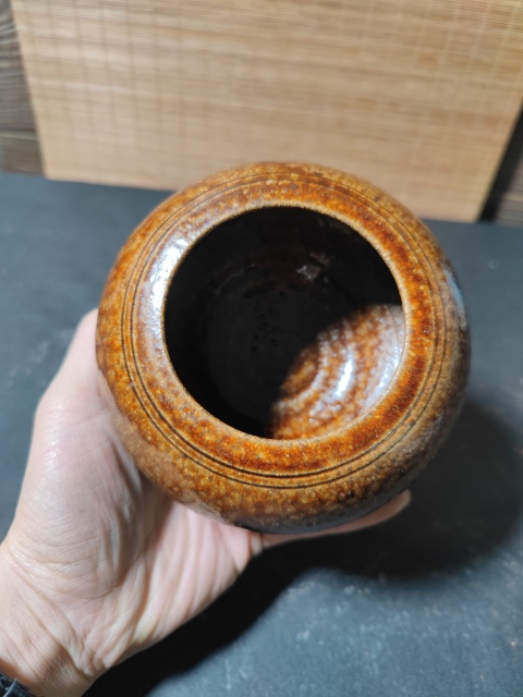 古玩陶瓷創匯?褐釉塔式蓋罐拍賣,當前價格555元